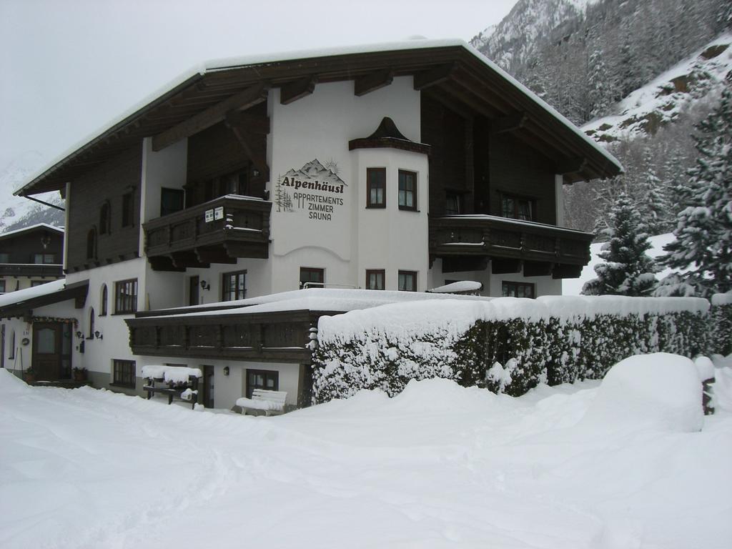 Отель Alpenhaeusl Зёльден Экстерьер фото